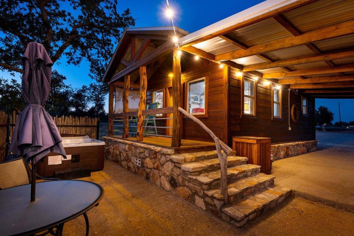 Rockin' R - Morning Star Cabin フレデリックスバーグ エクステリア 写真