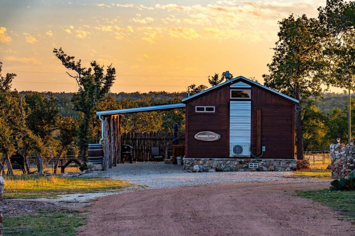 Rockin' R - Morning Star Cabin フレデリックスバーグ エクステリア 写真