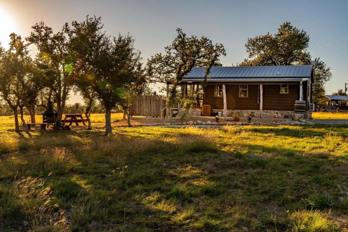 Rockin' R - Morning Star Cabin フレデリックスバーグ エクステリア 写真