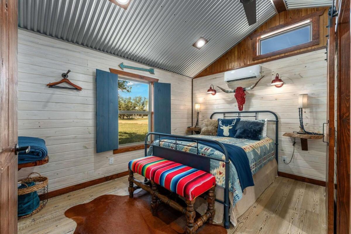 Rockin' R - Morning Star Cabin フレデリックスバーグ エクステリア 写真