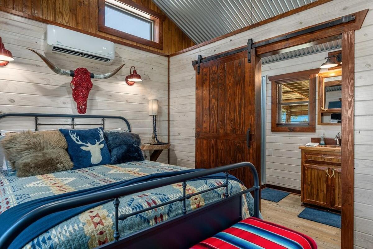 Rockin' R - Morning Star Cabin フレデリックスバーグ エクステリア 写真
