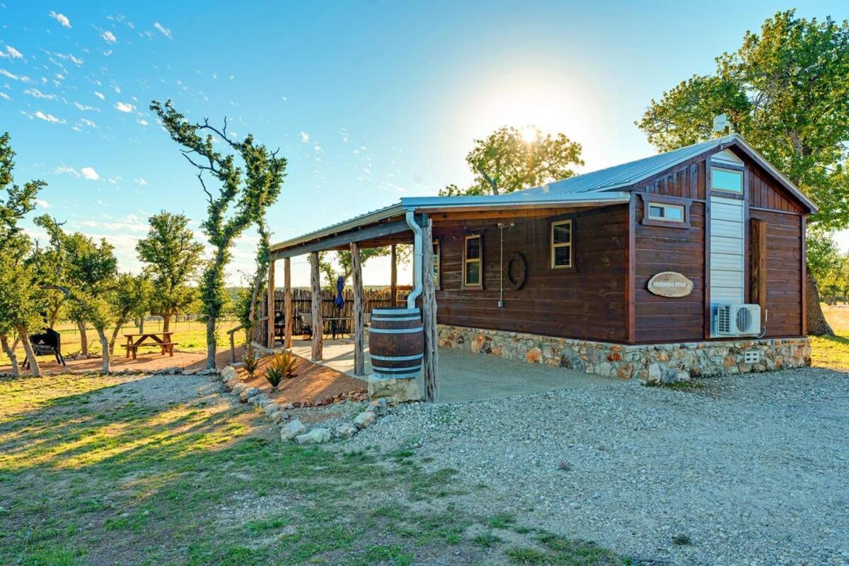 Rockin' R - Morning Star Cabin フレデリックスバーグ エクステリア 写真